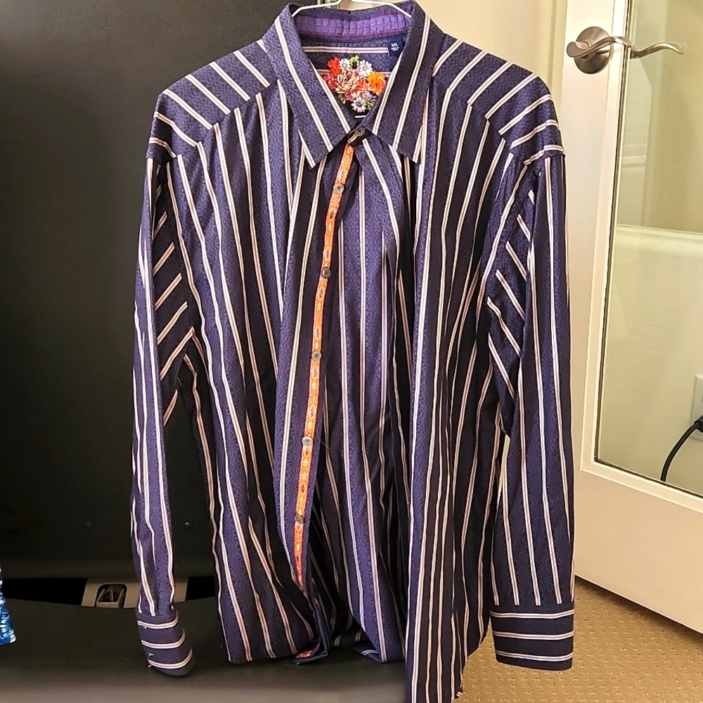 Dress shirt